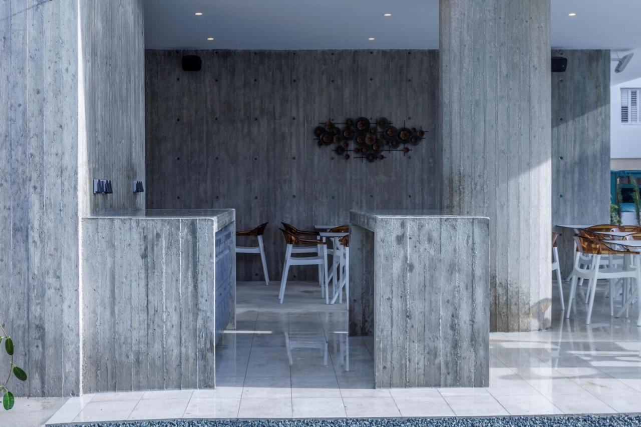 Regency Boutique Hotel Holiday Suites Πάφος Εξωτερικό φωτογραφία