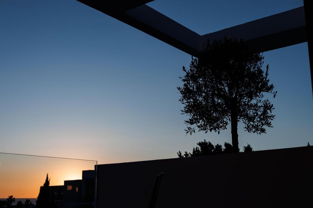 Regency Boutique Hotel Holiday Suites Πάφος Εξωτερικό φωτογραφία