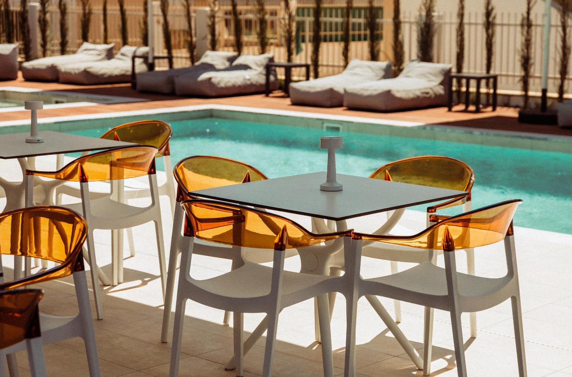 Regency Boutique Hotel Holiday Suites Πάφος Εξωτερικό φωτογραφία